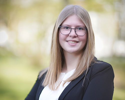 vanessa-knoll-team
